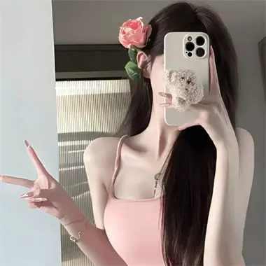 2025新番《蕾卡乃華麗且我的女王》 - 1080P HD高清无删减 - 免费全集在线观看入口