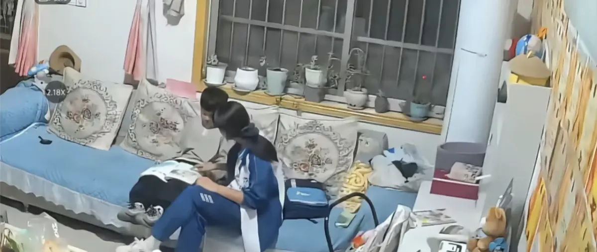 《姐姐的爱姐弟温馨日常引关注》资源下载-事件视频全集高清在线观看-姐姐的爱姐弟温馨日常引关注完整版免费播放