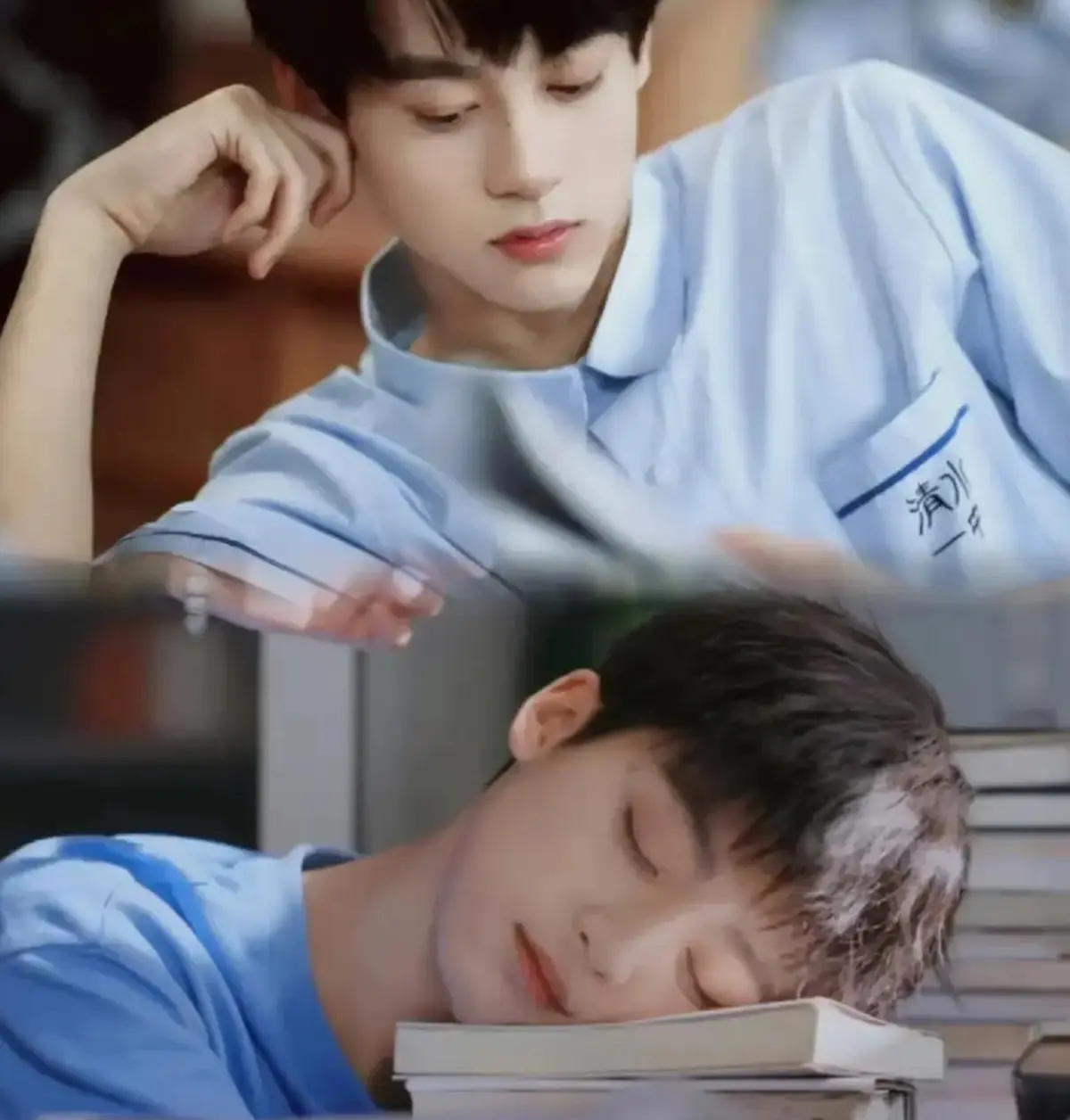 《逆爱》2025最新短剧 - 双男主腐剧全集在线看 - 1080P高清无广告流畅播放