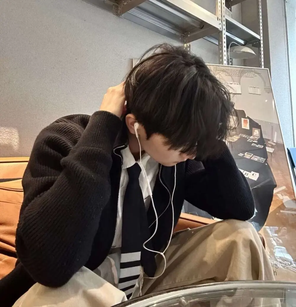 舍友by不吃姜小说全集免费在线观看-《舍友》by不吃姜完结完整版-舍友希然连颂最新剧情