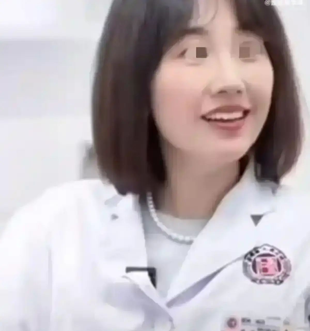 《湖南人民医院曾老师隐秘视频》HD完整资源 - 曾琦祖雄兵与女医师私情全记录 - 无广告免费观看