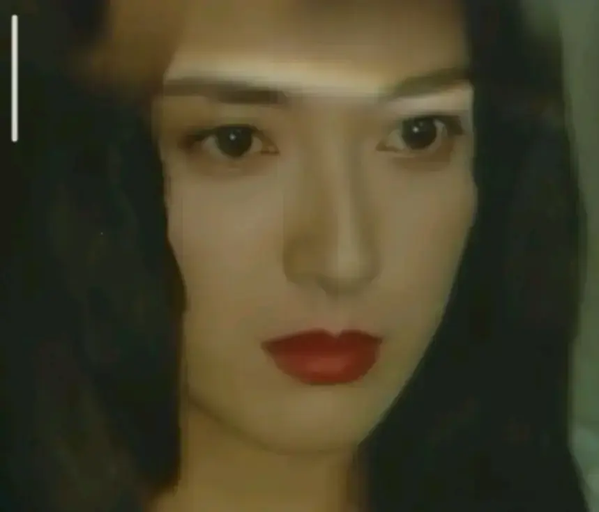 《美丽的凶器》无删减版HD在线观看-日本电影《美丽的凶器》1080P高清画质播放-惊悚犯罪片免费看全集