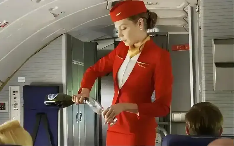 《法国航空》HD高清完整版免费播放-法国经典电影《法国航空》原声中字在线看-全网同步更新